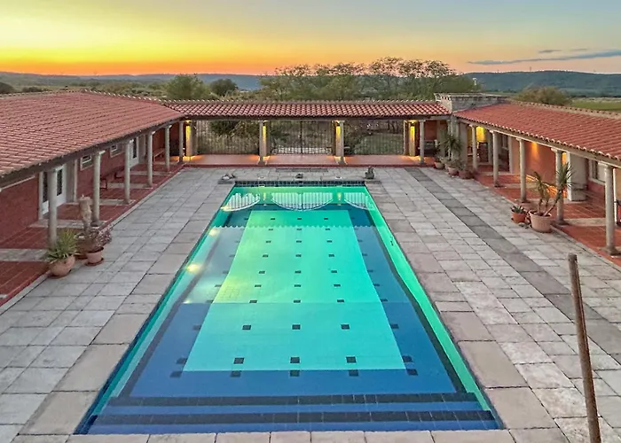 Vakantiehuis Amazing In Cazelles, *