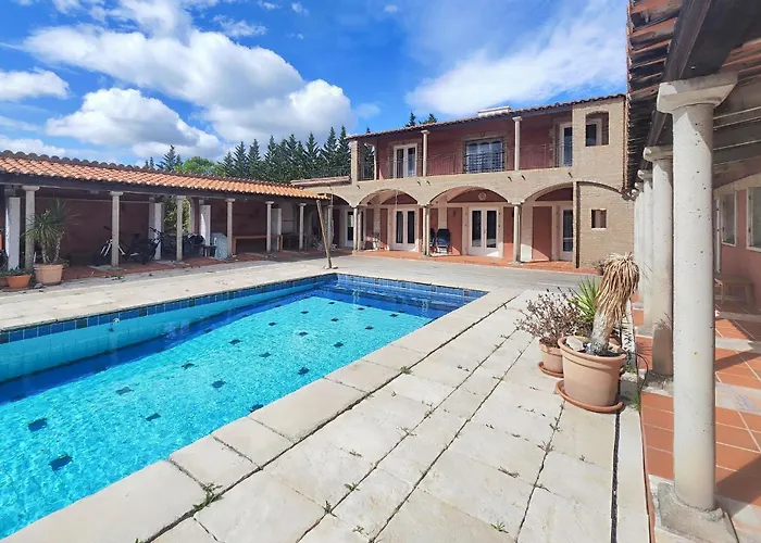 Amazing In Cazelles, Vakantiehuis
